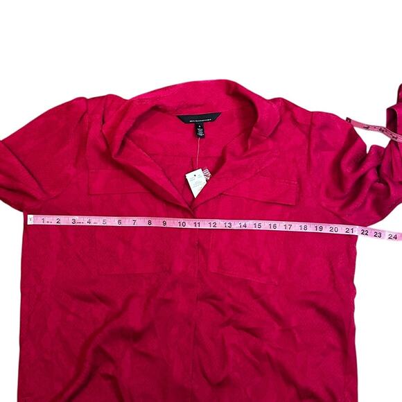 NWT!! White House Black Market Red Snakeskin Jacquard Button-Up Blouse Top S - Picture 5 of 6